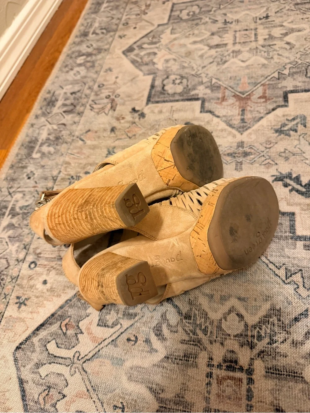 Paul Green Beige Suede Laser-Cut Peep-Toe Block-Heel Ankle-Height Sandals - Picture 4 of 6